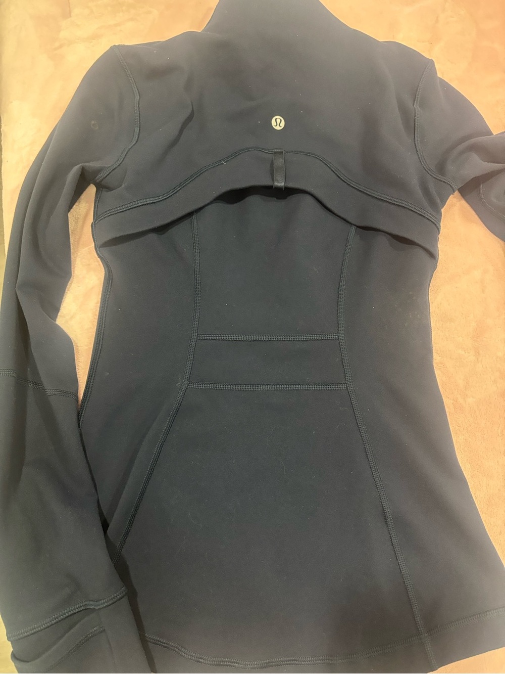 Lululemon navy blue define jacket size 2 - Picture 3 of 3